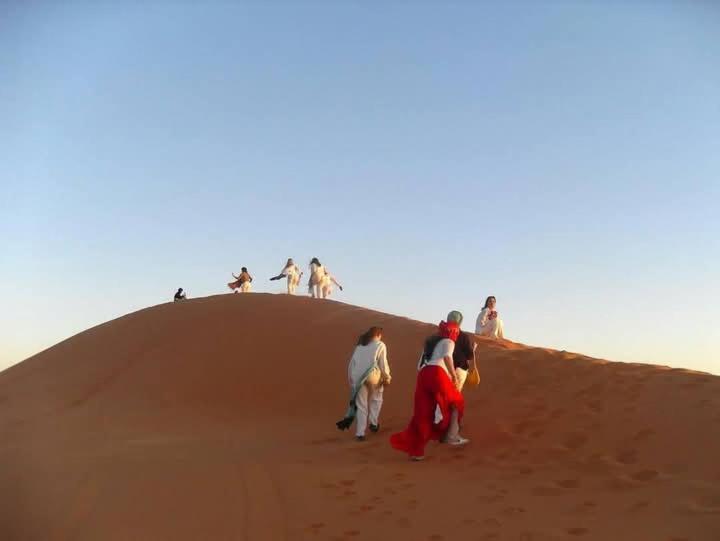 Bivouac Camel Trips 호텔 메르주가 외부 사진