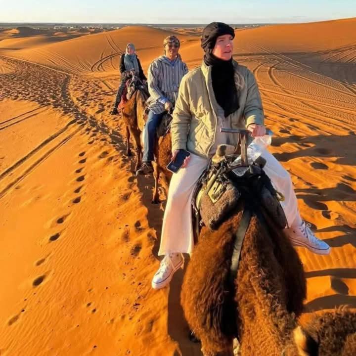 Bivouac Camel Trips 호텔 메르주가 외부 사진